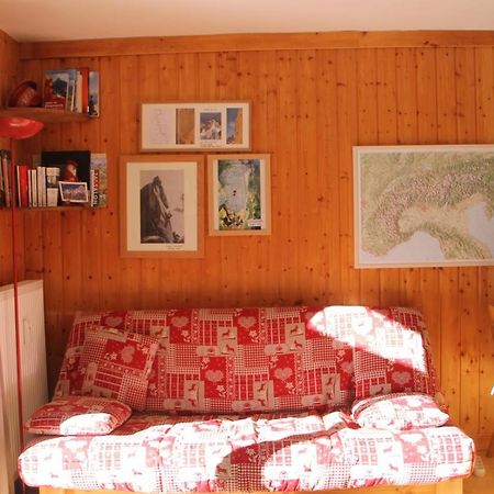 Comfortable Apartment With Terrace In Шамони Екстериор снимка