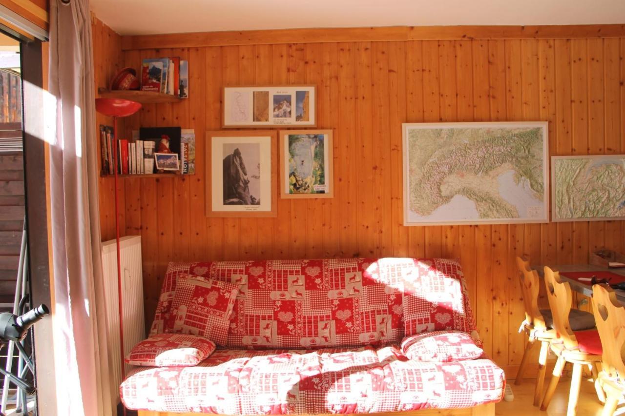 Comfortable Apartment With Terrace In Шамони Екстериор снимка